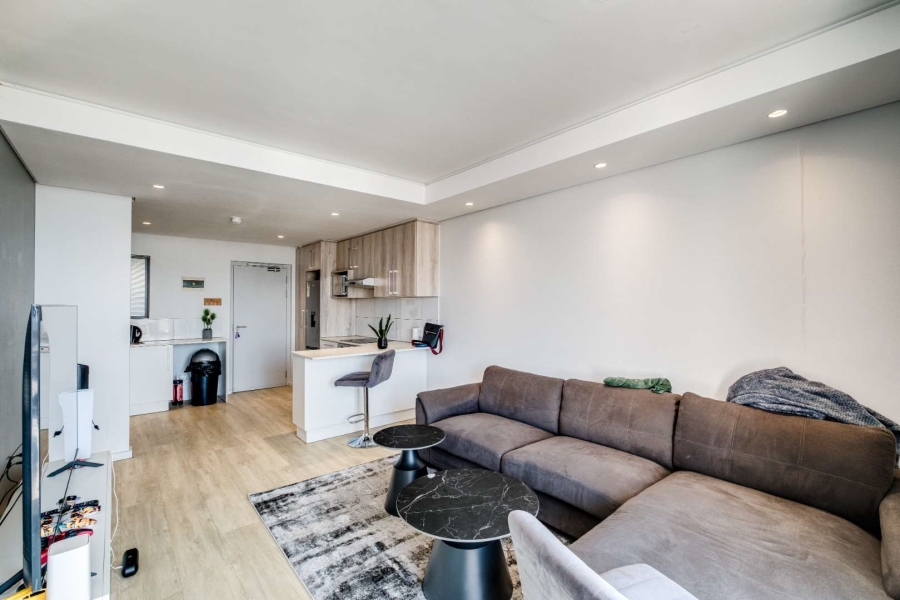 1 Bedroom Property for Sale in Woodstock Western Cape